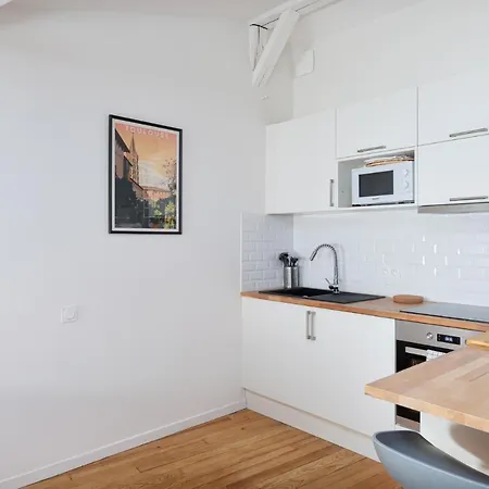 Le Cosy : & Office Au Coeur De