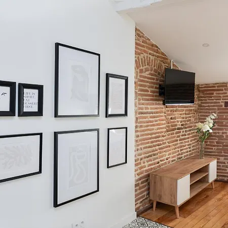 Le Cosy : & Office Au Coeur De *